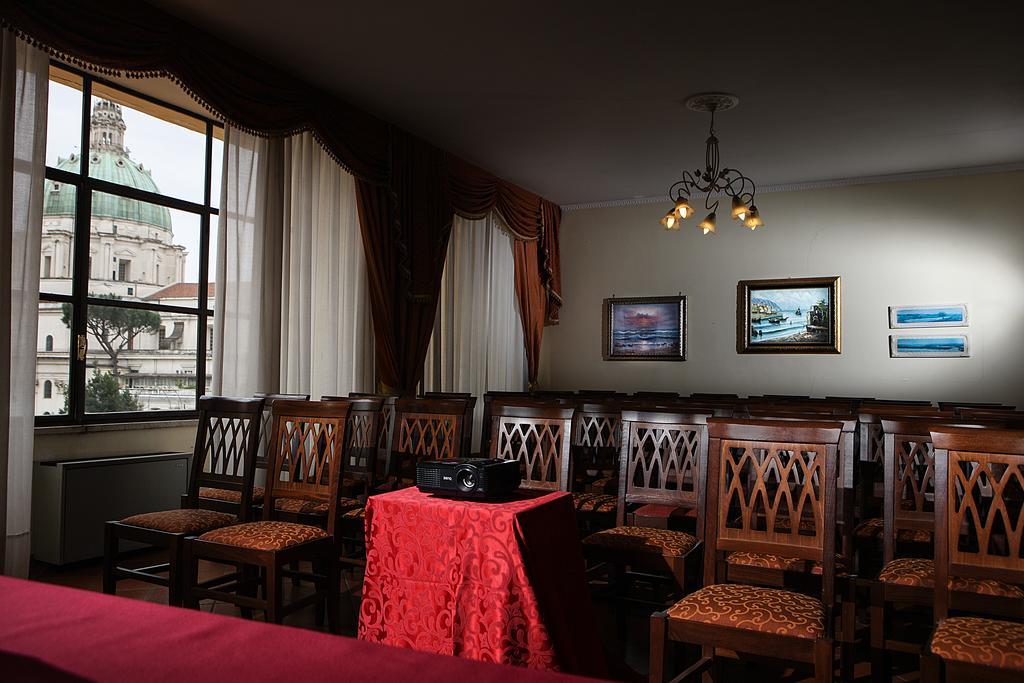 Grand Hotel Capodimonte Naples Luaran gambar