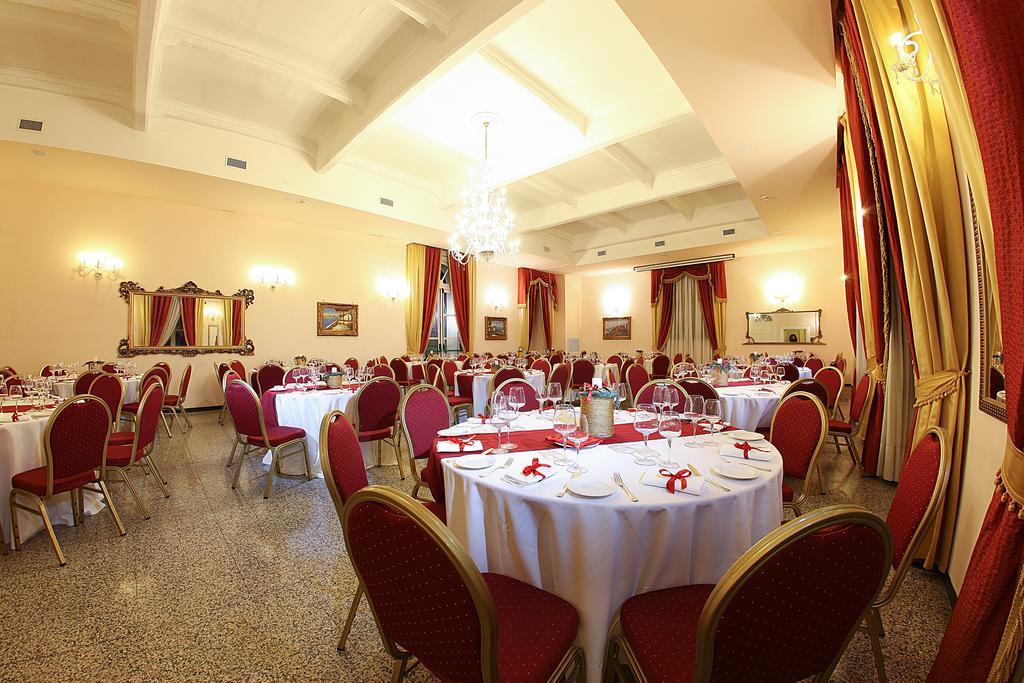Grand Hotel Capodimonte Naples Luaran gambar